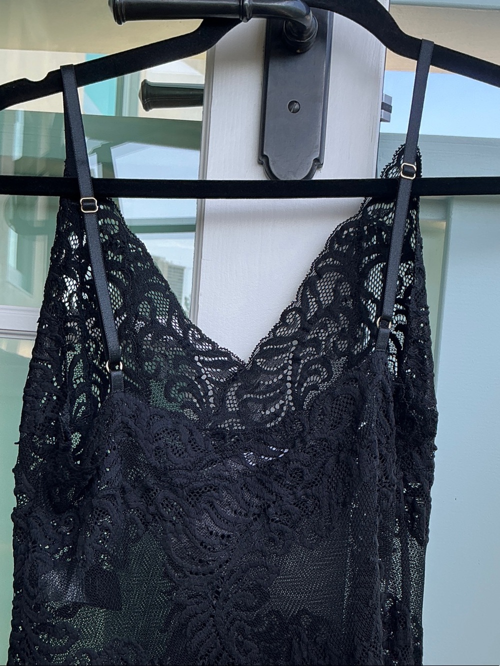 Natori Black Lace Dress Lingerie - Picture 7 of 9